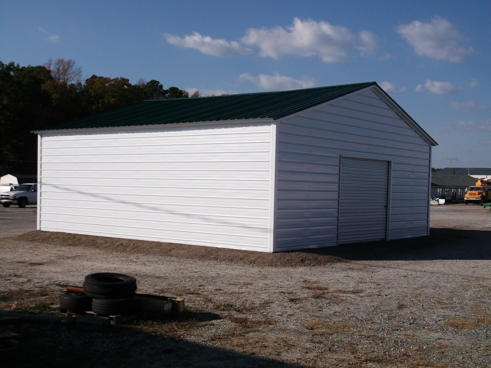 6 Benefits Of Detached Garages | Newmart Builders Blog